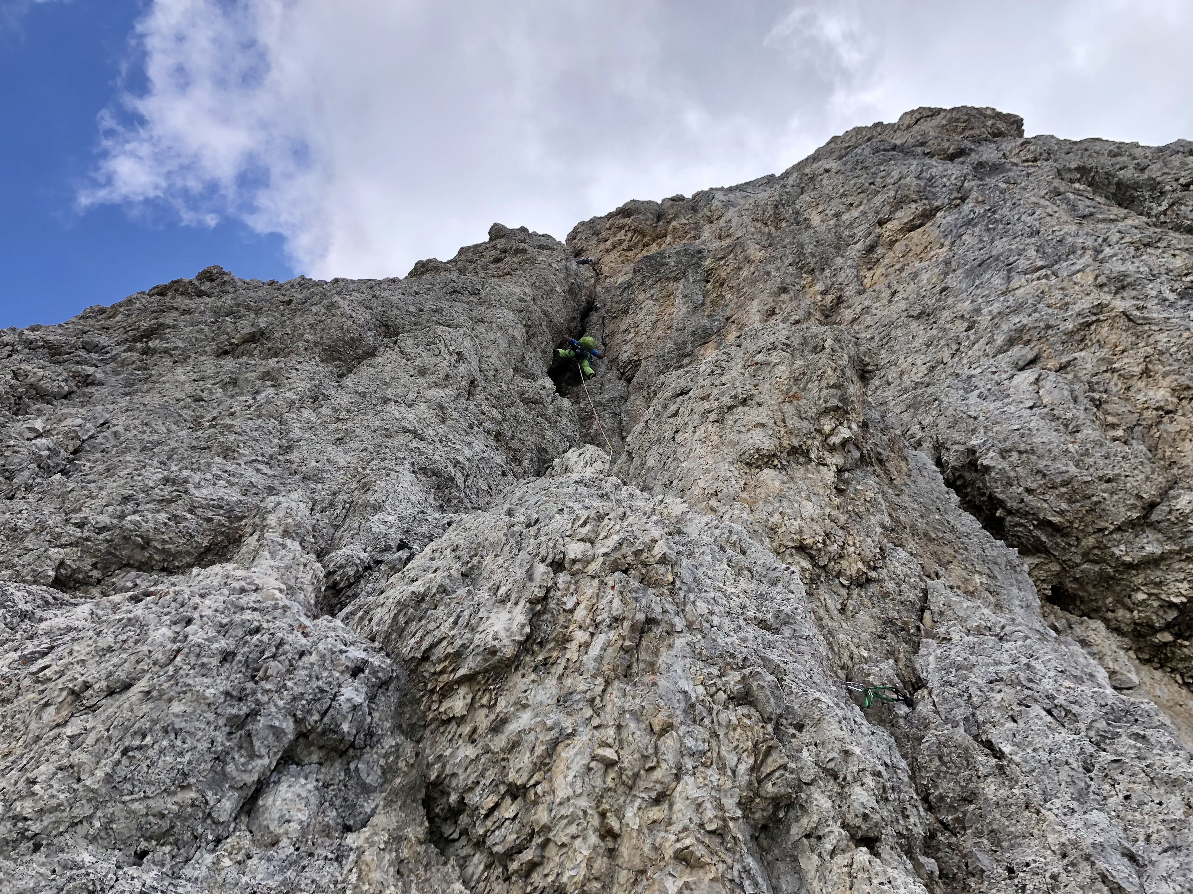 Sassolungo - Via Pichl - Matteo Bertolotti sul tiro chiave